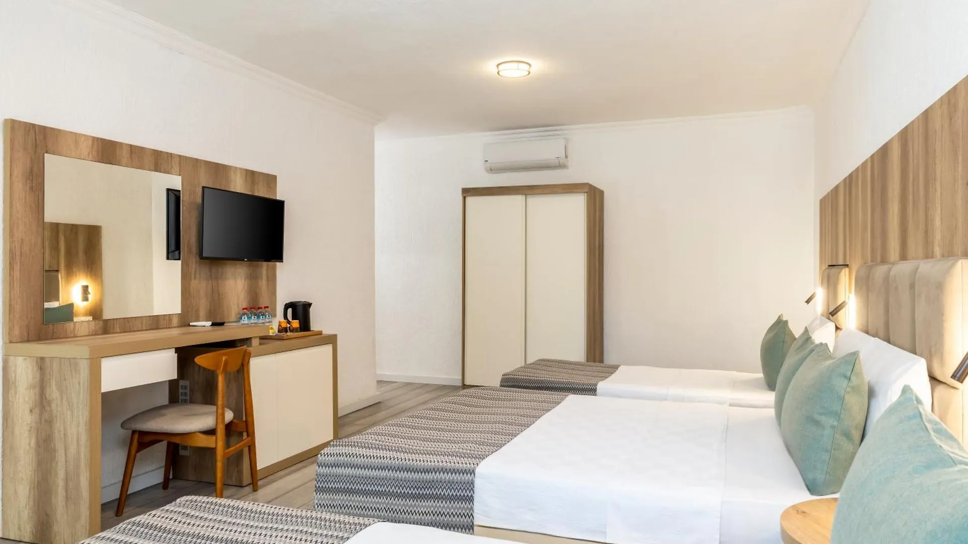 Costa Maya Bodrum 3*,